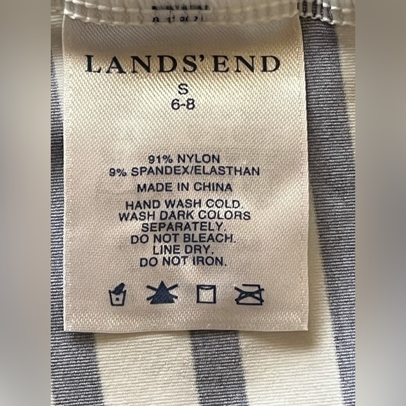 Lands End Rash guard Swim Top. Size: S Color: Navy Striped - Picture 4 of 4
